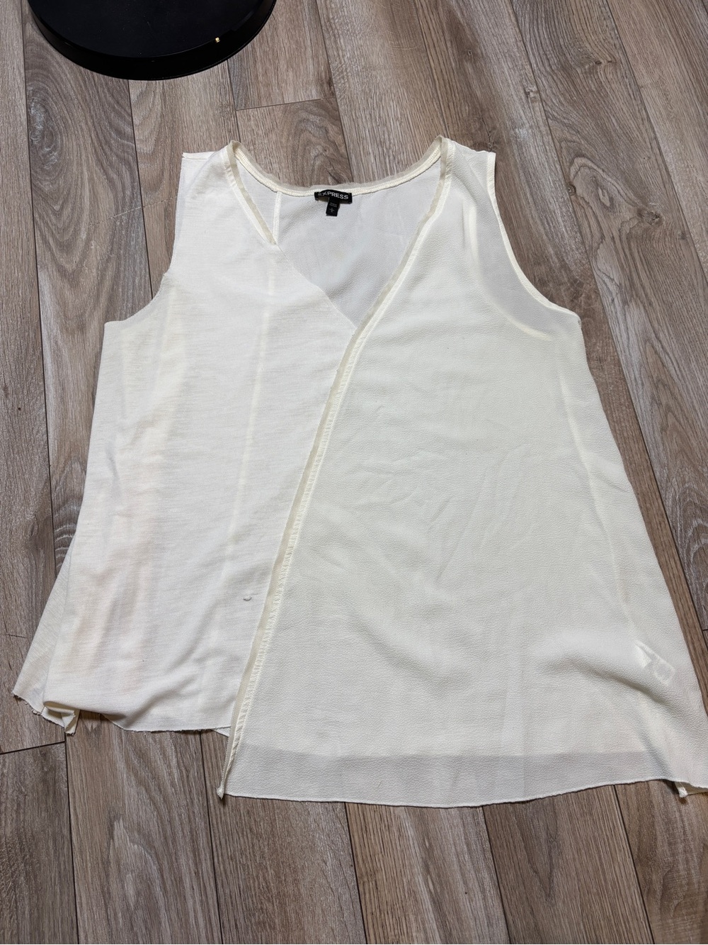 Express Cream Sleeveless Camisole